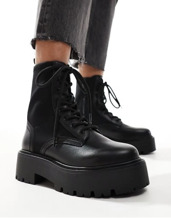 Talaleryn Chunky Laced Ankle Boot