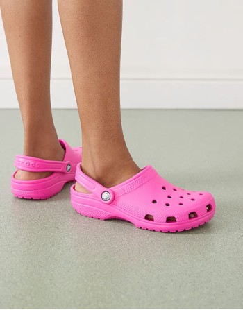 classic clogs in juice pink