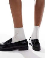 Lillian penny loafers in black crinkle leather
